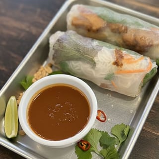 A5. SPRING ROLLS - VEGGIE (goi cuon rau)
